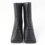 Zelvant elegant leather Boot close-up detail