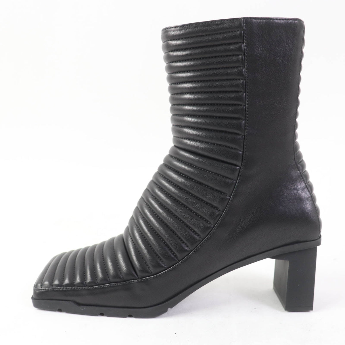Zelvant elegant leather Boot angled view
