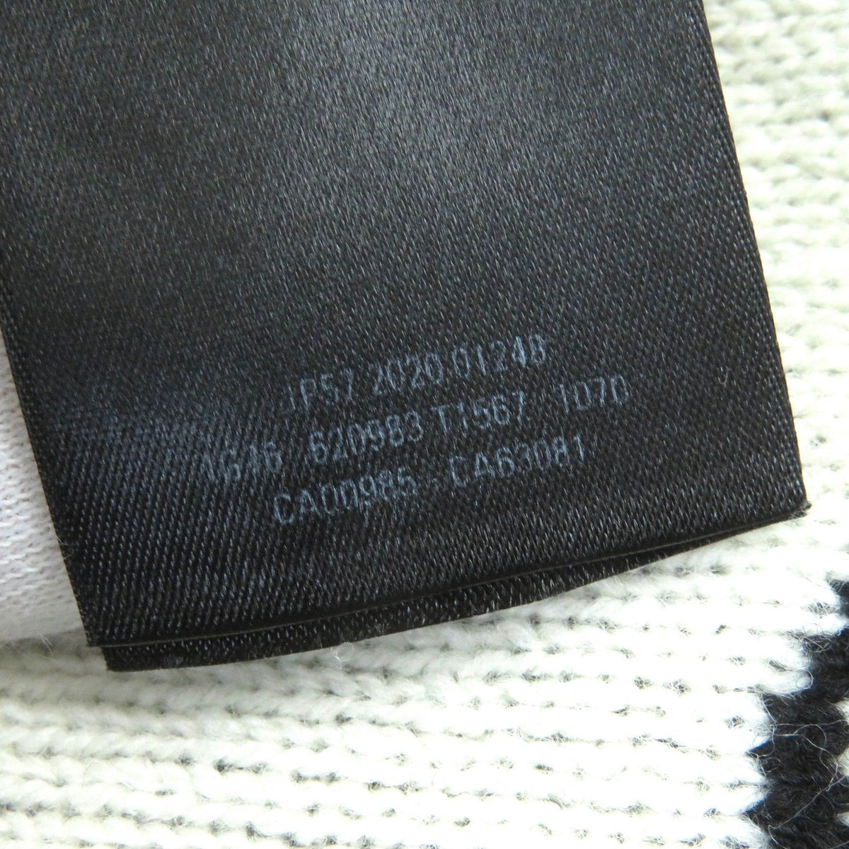 Sorvantia elegant leather Luxury Item angled view