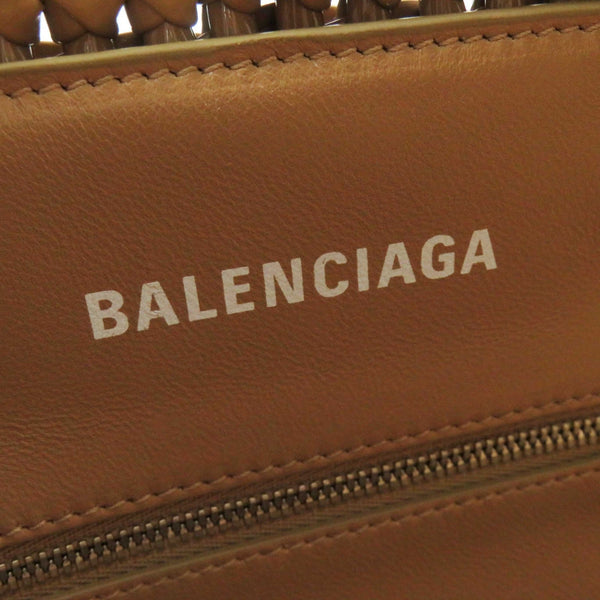 Aureventia elegant leather Luxury Bag interior detail