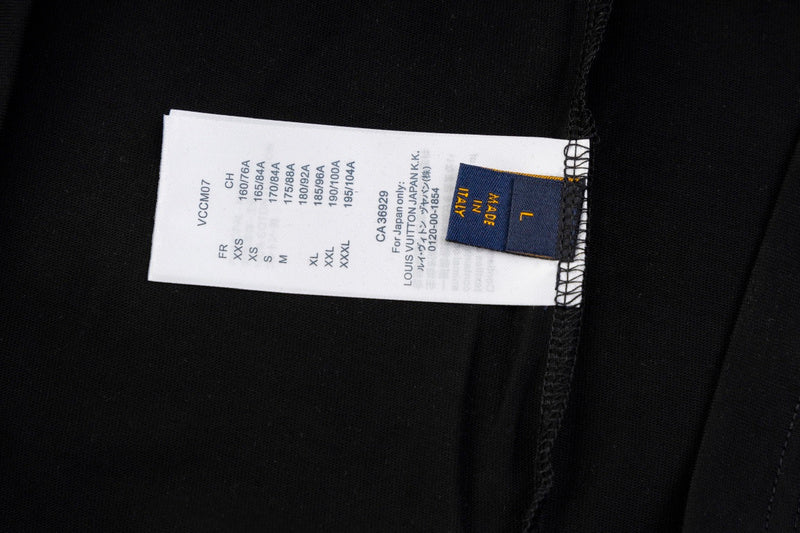 Side profile of Louis Vuitton cotton t-shirt with contemporary cut