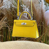  carryall bag close-up of hardware and finish