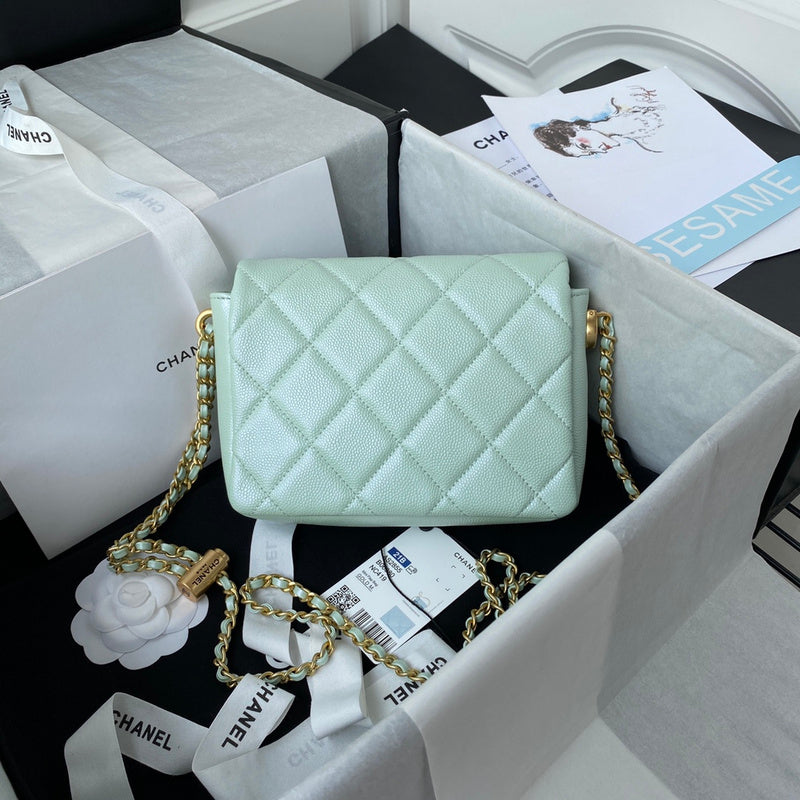  women's handbag, mid design, view 5