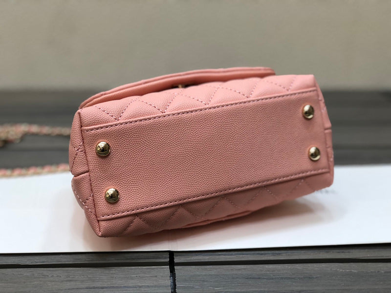  women's handbag, mid design, view 5