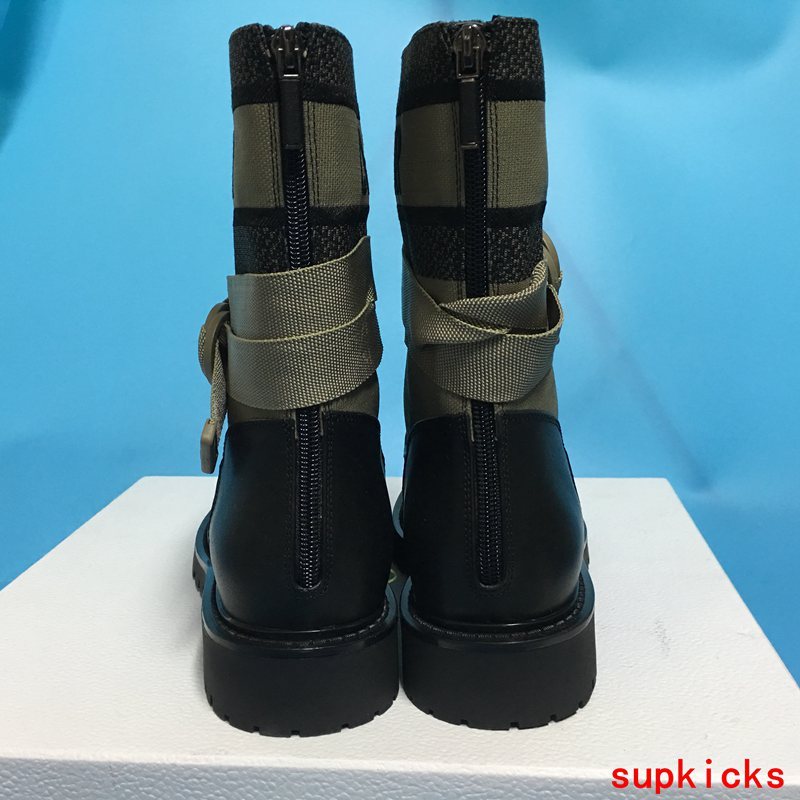 Dior shoes Style 027 - packaging and accessories