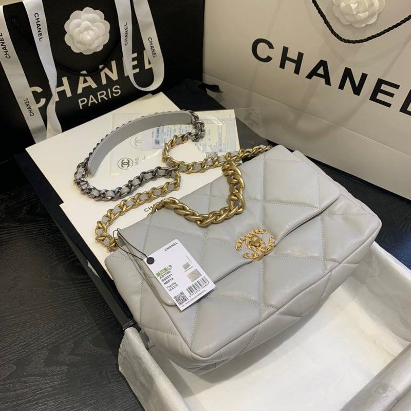  versatile purse view 2