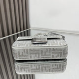 Ziva's Charm handbag – close-up view (19cm*10cm*4cm)