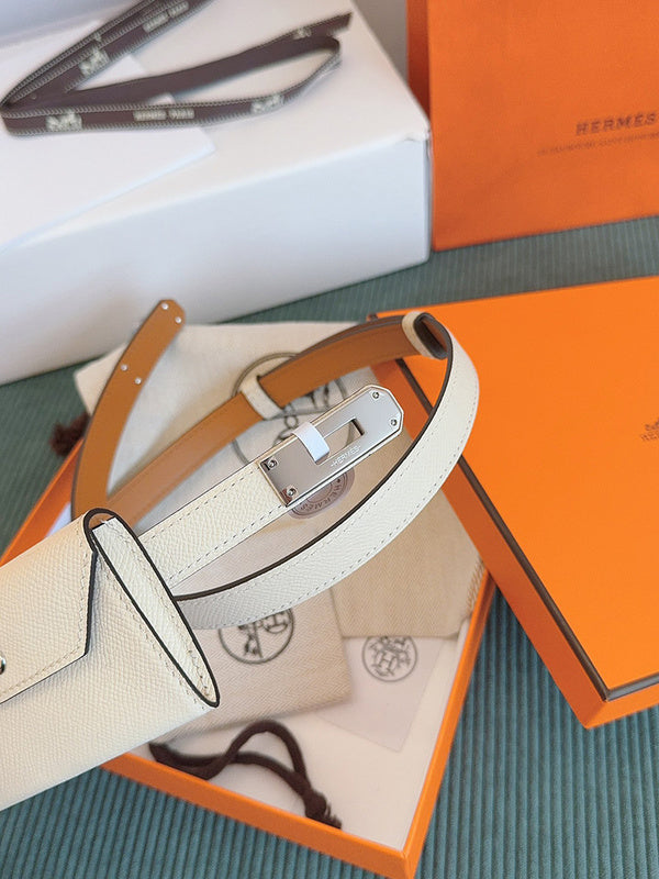 Smart bag shown from front angle