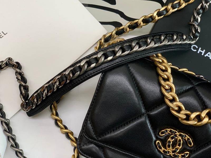  mid purse view 4