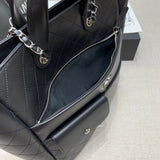  women's handbag, versatile design, view 2
