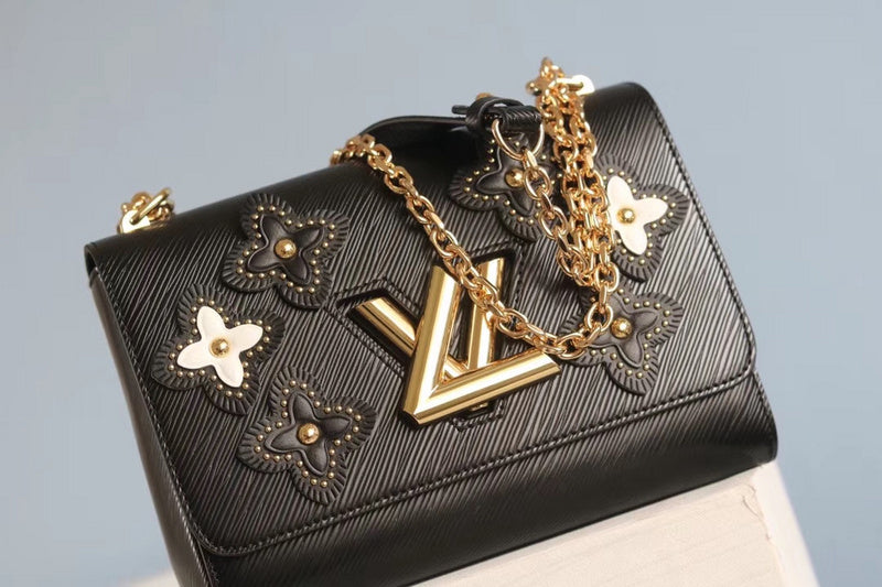 Side profile of everyday-luxe refined women's handbag – women's designer-style accessory