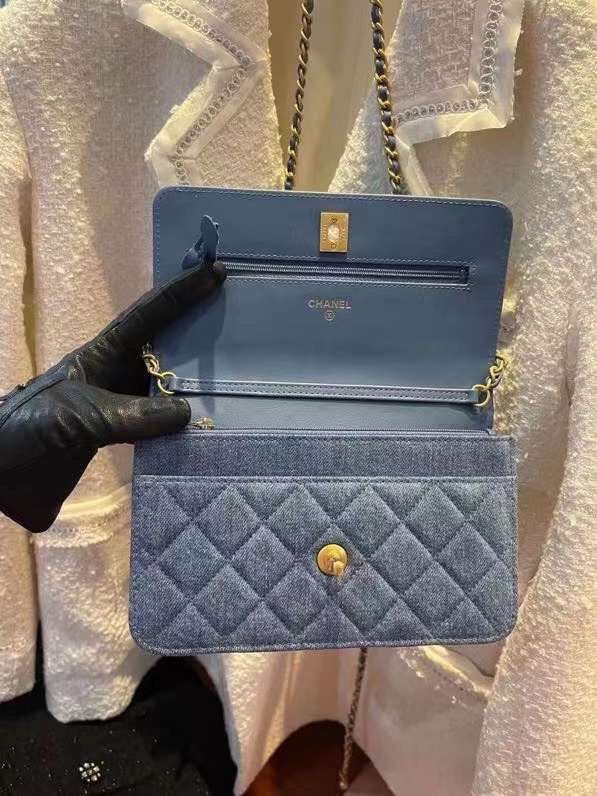  women's handbag, versatile design, view 10