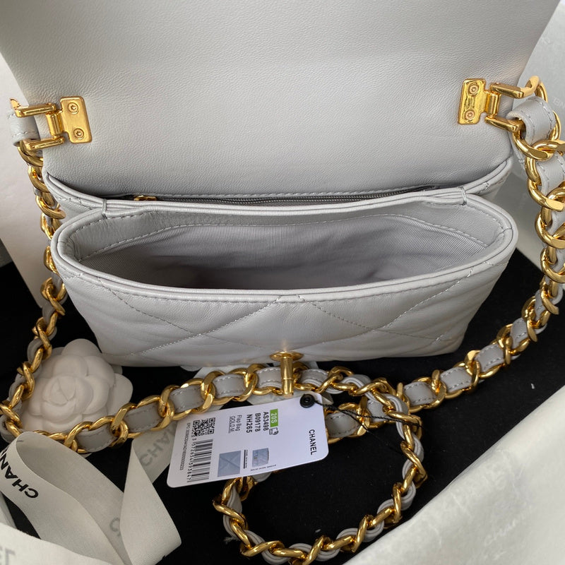 Zivas Charm Refined Structure Designer Handbag (Statement-Ready Design) – Lifestyle Shot