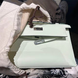  Curated carryall bag front view 7