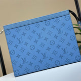  modern handbag styled with outfit 18