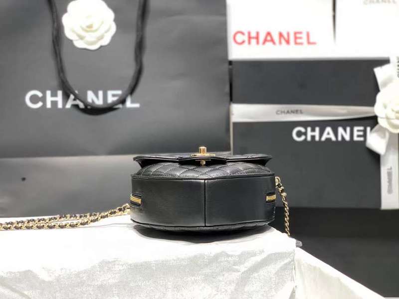 Zivas Charm Everyday Sophistication Luxury Handbag (Everyday Luxury Essential) – Full Silhouette