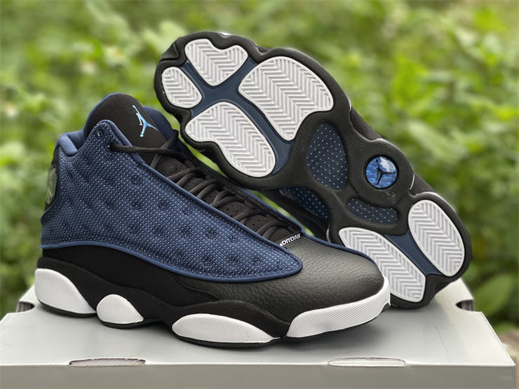 Nike Men's & Women's Signature Luxury Sneakers — Style 228 side view