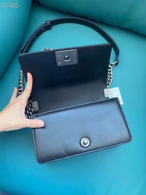  mid purse view 7