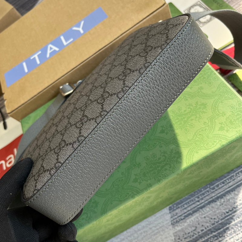 Interior view of premium statement women's handbag – women's premium purse