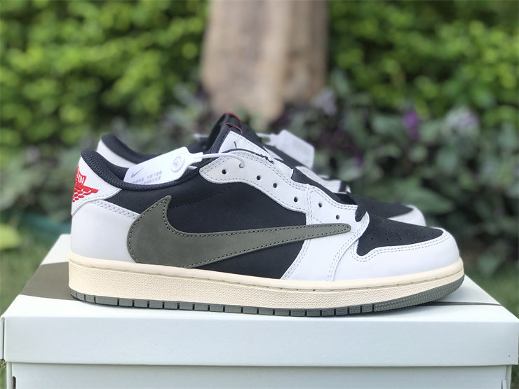 Nike two-tone luxury sneakers view 17 signature lace-up style