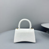 Zivas Charm Sleek Silhouette Fashion Handbag (Polished Everyday Piece) – Full Silhouette