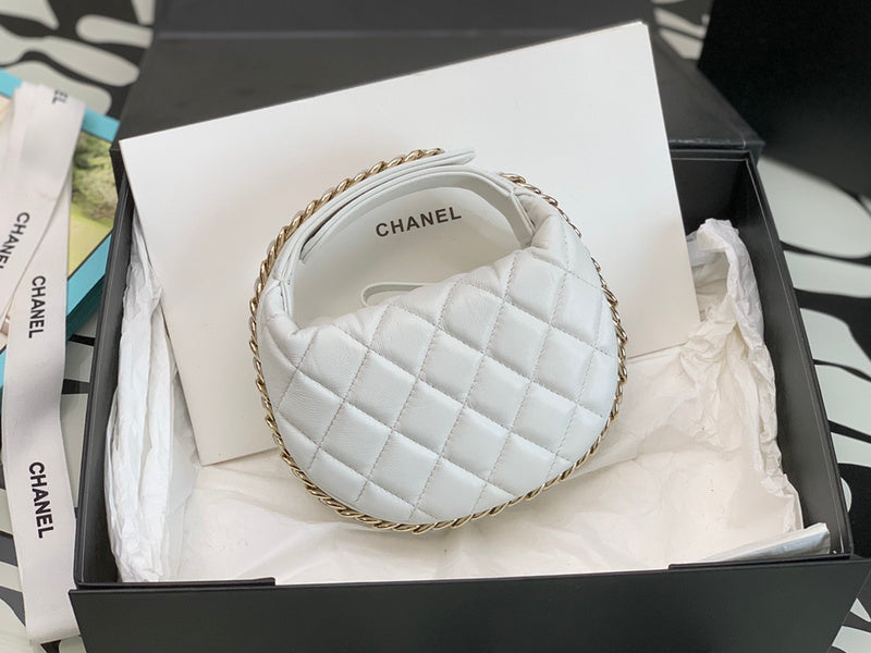  handbag, compact everyday style, image 4