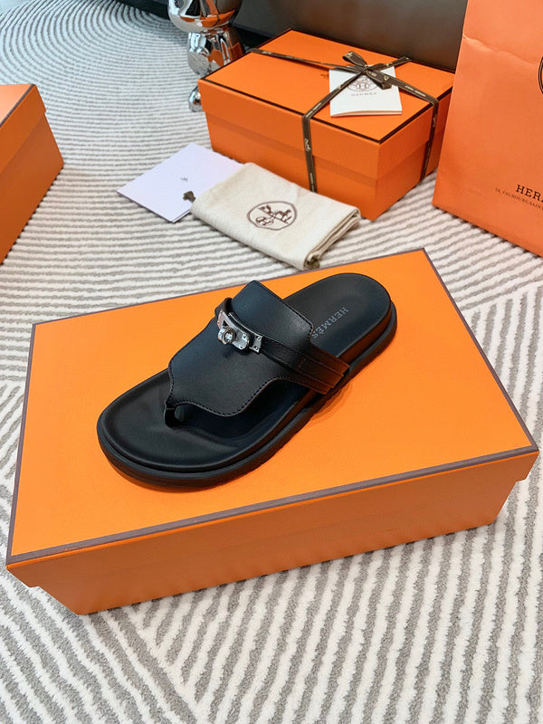 Hermes sandals Style 221 - back heel detail
