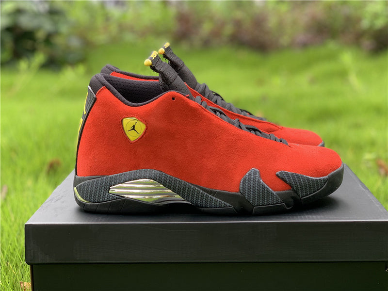Nike Men's & Women's Designer Street Sneakers — Style 110 interior view