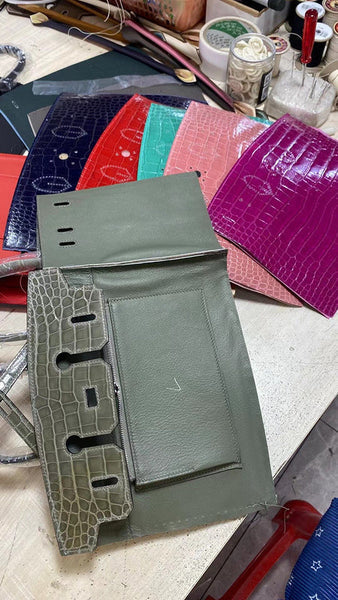 Balanced handbag styled for everyday wear