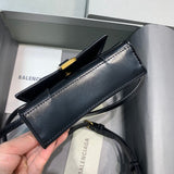 Bold Faux Leather Handbag - Sleek Minimalist Lines | Women's Fashion Handbag #619 - hardware and detail close-up (image 5) of designer-inspired handbag