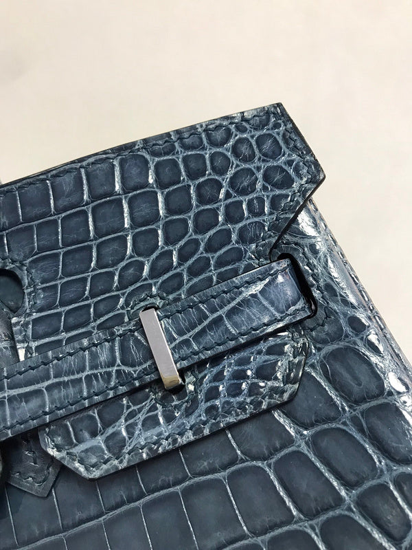 Interior view of structured premium bag