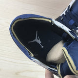 Nike classic monochrome luxury sneakers view 16 heritage-inspired look
