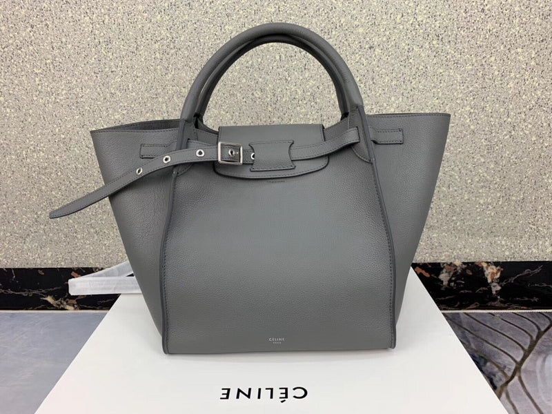 Close-up detail of statement chic women's handbag – women's luxury handbag
