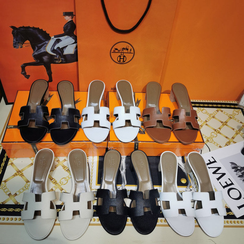 Hermes sandals Style 009 - logo and branding close-up