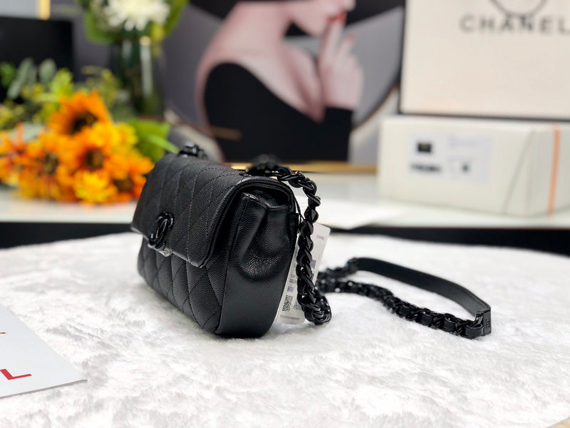  women's handbag, mid design, view 6
