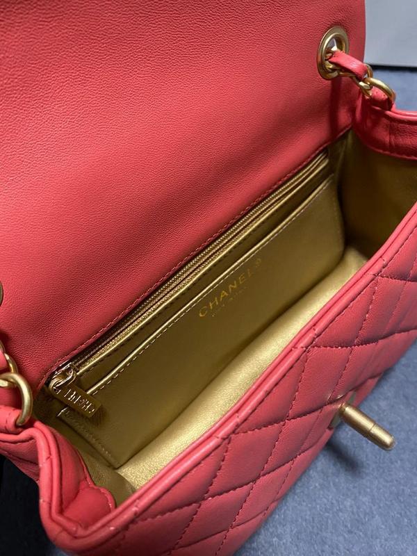 Zivas Charm Modern Minimalist Look Fashion Handbag (Signature Shape & Finish) – Lifestyle Shot