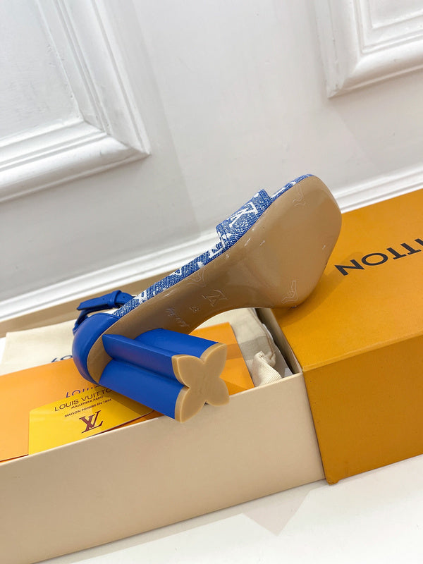 Louis Vuitton shoes Style 386 - full pair display