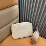 Ziva's Charm handbag – product shot (22cm*15cm*5cm)