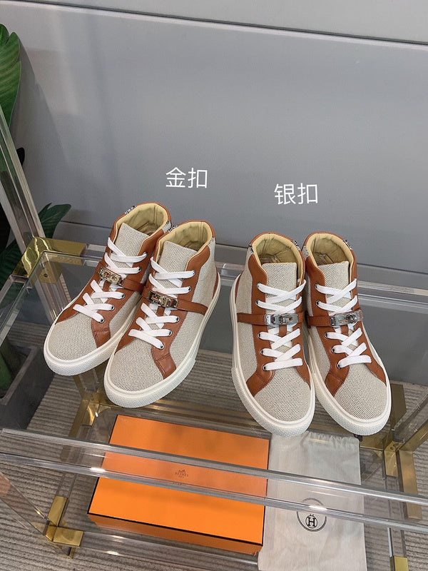 Hermes shoes Style 318 - true-to-life color detail