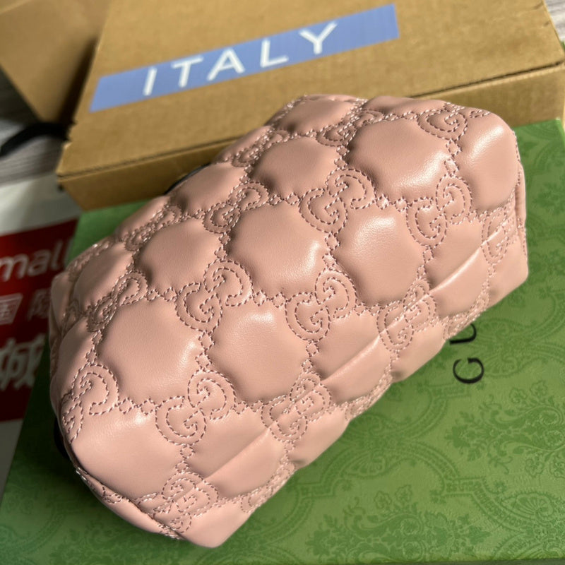 Sculpted handbag styled for everyday wear