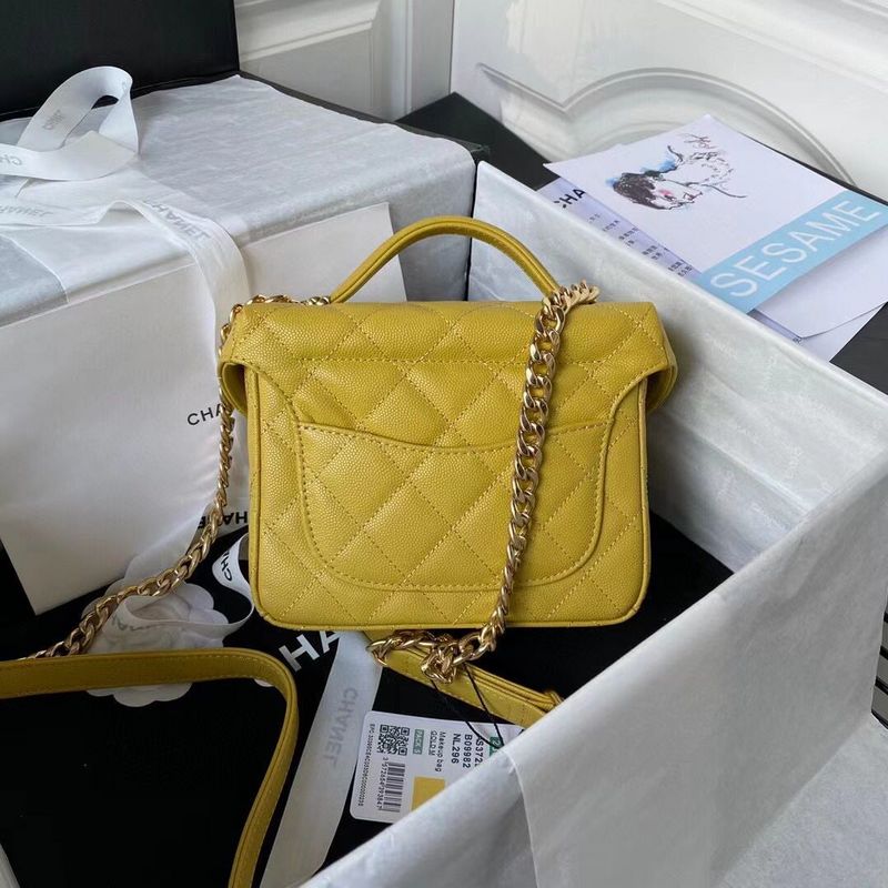 Zivas Charm Understated Luxury Designer Handbag (Elevated Daily Companion) – Detail View