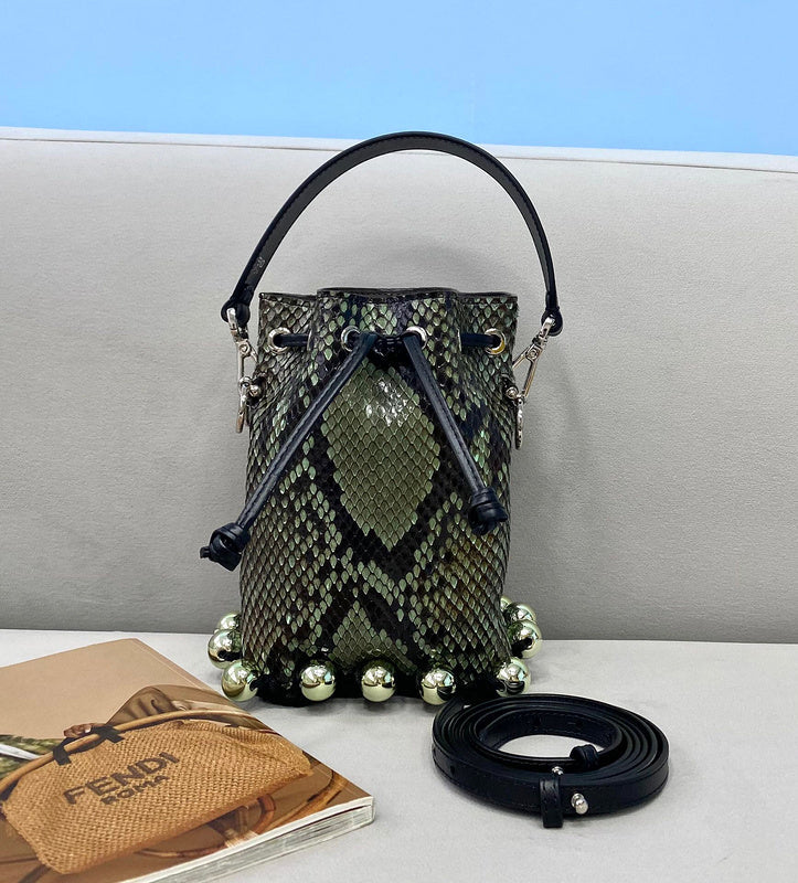 Ziva's Charm handbag – front view (12cm*18cm*10cm)