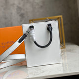 Handle and strap detail of classic refined women's handbag – women's luxury accessory