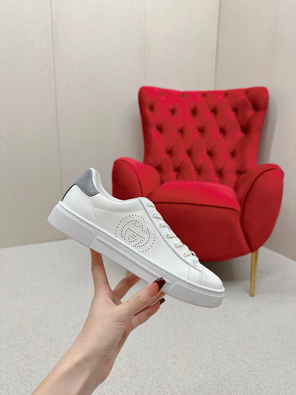 Gucci all-black luxury sneakers view 8 cushioned comfort fit