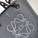 Ziva's Charm handbag – product shot (29cm*14cm*25cm)