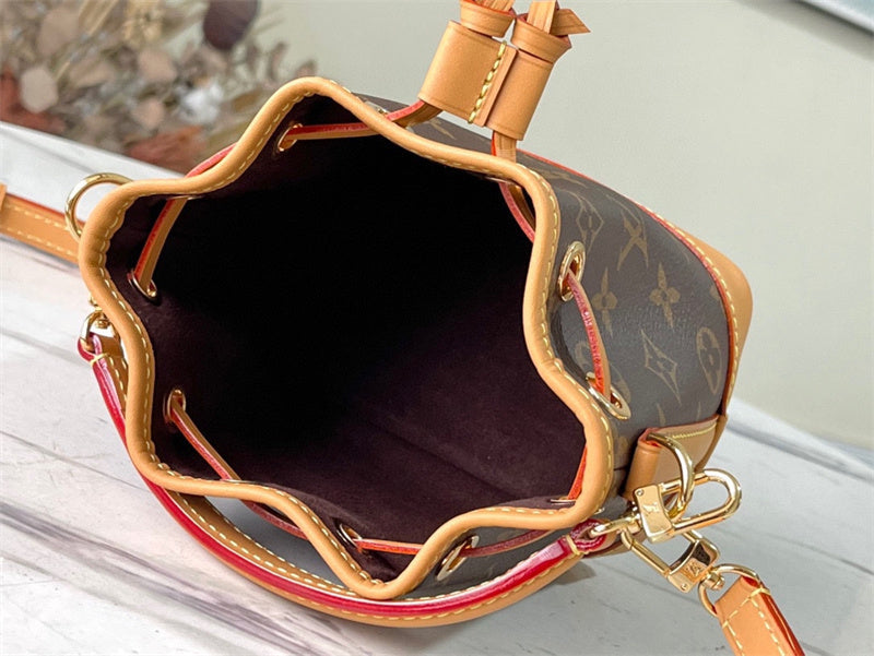  Modern structured bag carried on shoulder 10