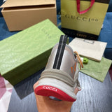Gucci classic monochrome luxury sneakers view 4 low-top design