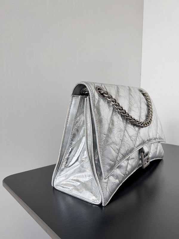 Zivas Charm Refined Everyday Style Fashion Handbag (Thoughtfully Structured Design) – Lifestyle Shot