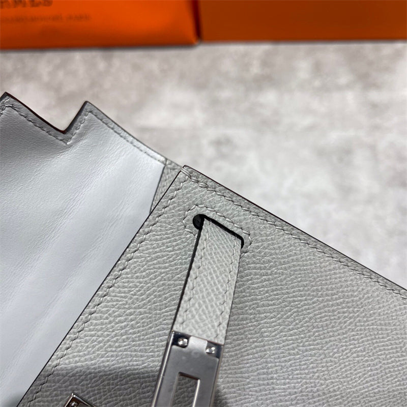 Sophisticated handbag styled for everyday wear