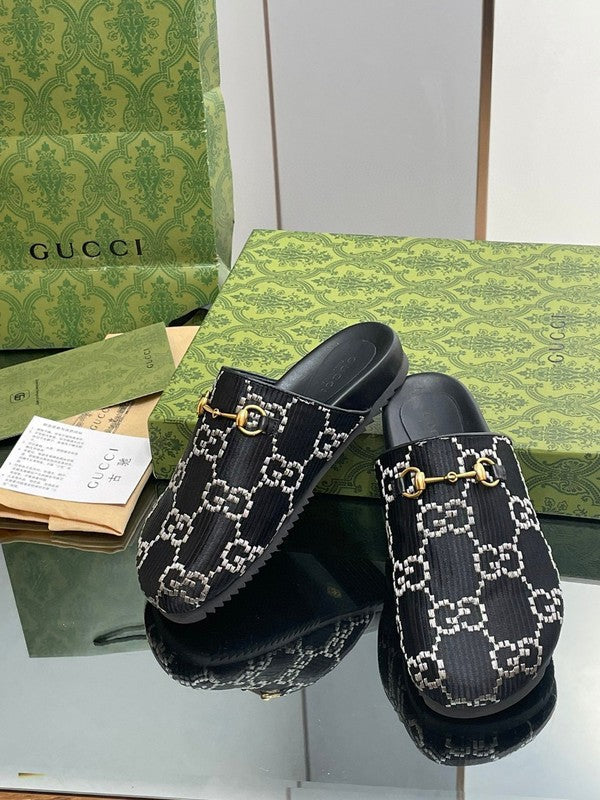 Gucci neutral cream luxury sneakers view 5 streetwear statement look